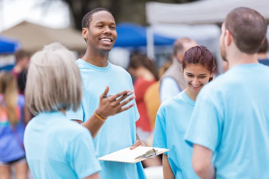 Civic Engagement – volunteers